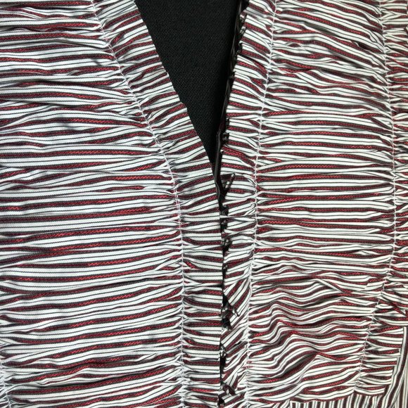 Lane Bryant Ruffle Button Up Blouse Short Sleeve Red White Stripe Size 14/16 - Picture 7 of 9